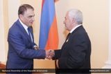 «Քվանտ» վարժարանի տնօրեն Ռոբերտ Վարդանյանը պարգևատրվել է ՀՀ Ազգային ժողովի նախագահի հուշամեդալով