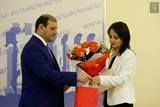 «Քվանտ» վարժարանի մաթեմատիկայի ուսուցչուհի Արմինե Հովհաննիսյանն արժանացավ Երևանի քաղաքապետի պատվոգրին