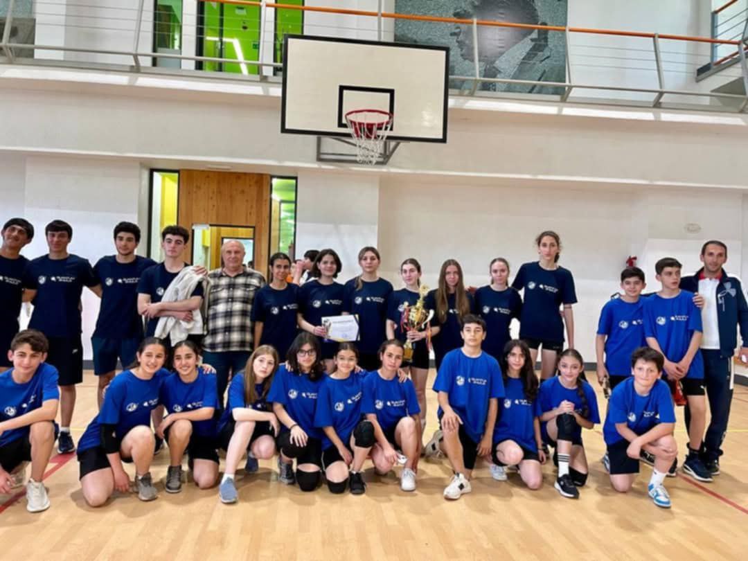 ՄԱՐԶԱԿԱՆ ՄՐՑԱՇԱՐՈՒՄ ԵՎՍ ԱՌԱՋԱՏԱՐ ԵՆՔ...